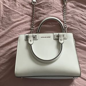 Michael Kors cross body purse